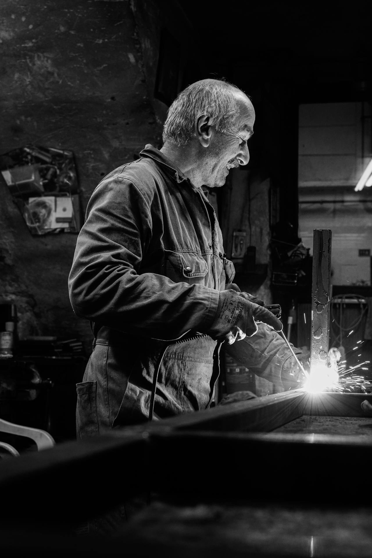 Anti-War Protests Intensify in World Along with Crackdown